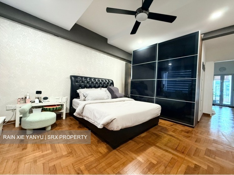 Meragi Road (D16), Terrace #560304401